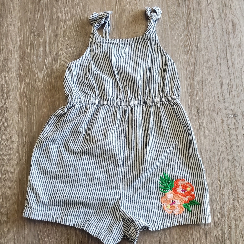 Crazy 8 black and white romper Size 3T